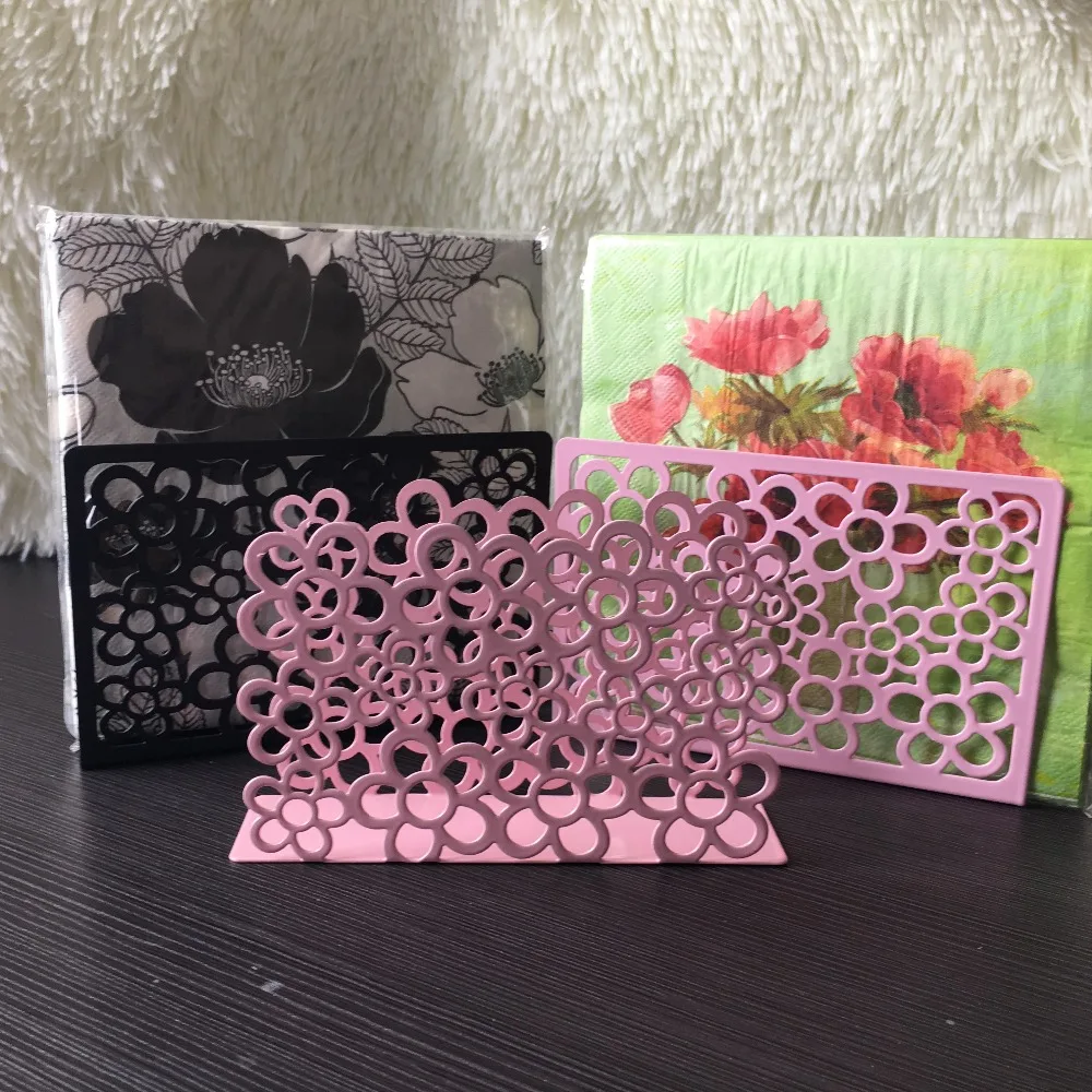 Красивый подарок железная декоративная подставка черного и розового цветов