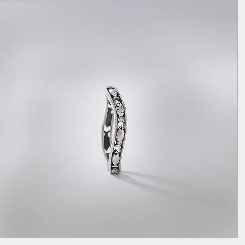Женское кольцо на палец из 100% натурального серебра 925 пробы с резными рыбками
