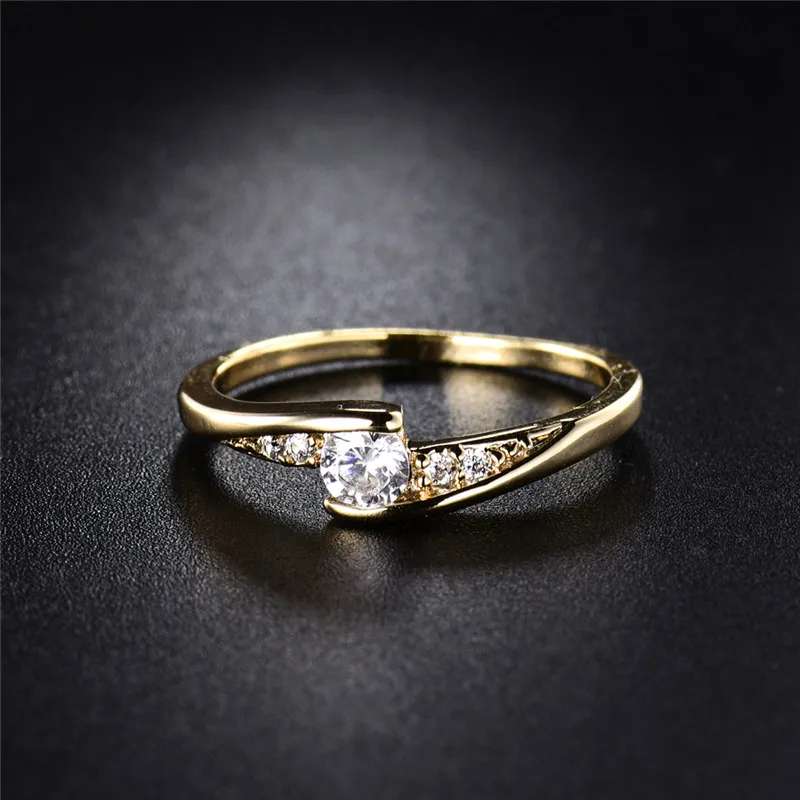 Женское кольцо с фианитом GULICX Золотое круглое белым кристаллом R008|engagement ring|fashion