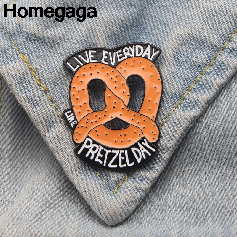 Homegaga офис ТВ-шоу Металл цинк эмаль шпильки трендовая медаль рюкзак рубашка