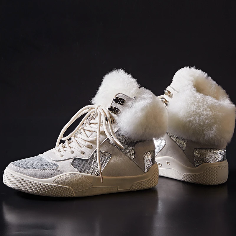 Женские ботильоны из натуральной кожи с блестками и шнуровкой на плоской подошве