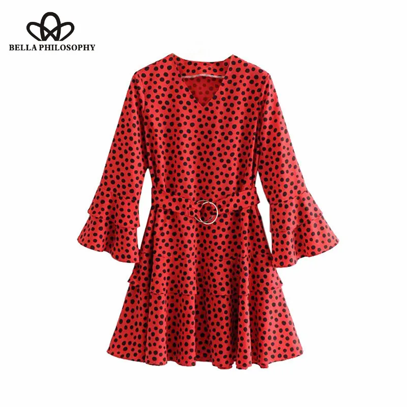 Женское винтажное мини платье в горошек с V образным вырезом и поясом