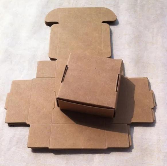

50pcs/lot-8*8*4cm Kraft Paper Patry Boxes Craftwork Gift Ear Rings Storage Boxes Chocolate Candy Aircraft Boxes