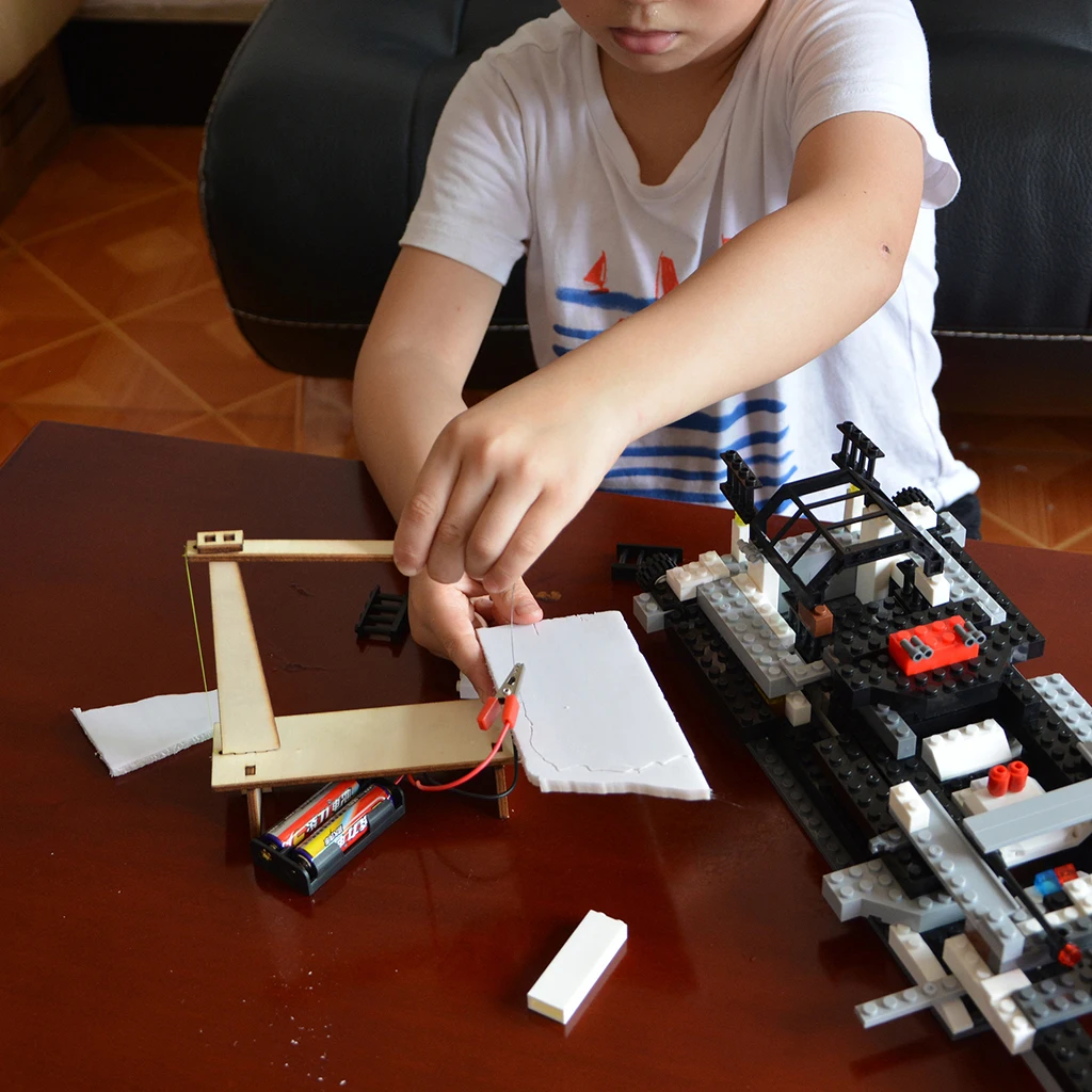 Электрическая машинка для резки пены своими руками модель физической схемы