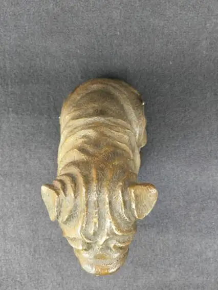 Китайская старинная прекрасная азиатская ручная резная латунная статуя собаки |