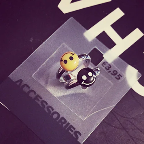 Новое высококачественное корейское модное двухцветное кольцо с улыбкой |