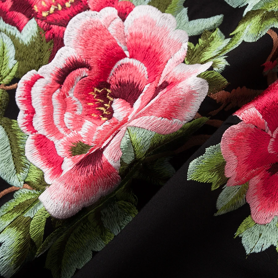 Женское мини-платье с цветочной вышивкой осенне-зимнее платье высокого качества