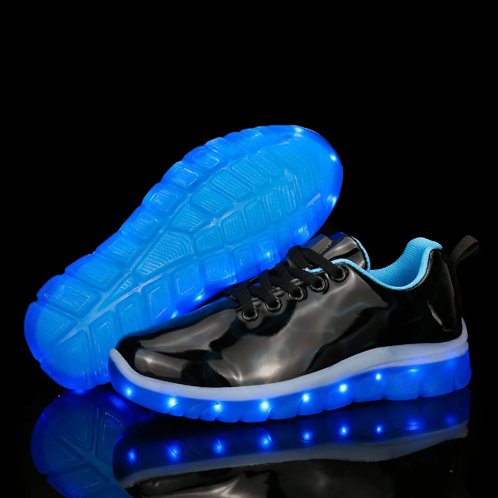 Новинка USB зарядное устройство светящиеся кроссовки детская обувь на плоской