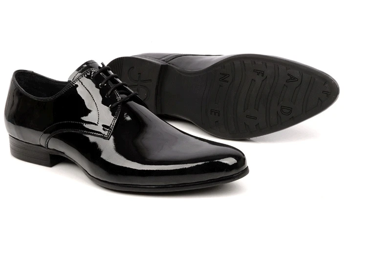 patent leather shoes 