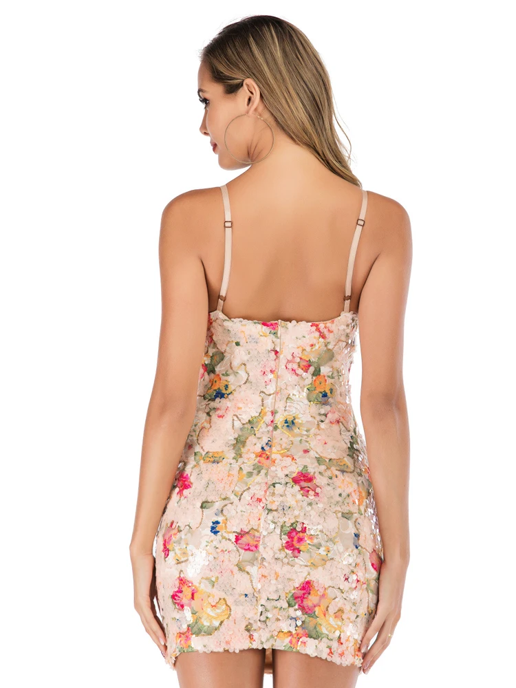 Новое женское розовое платье на бретельках с открытой спиной блестящее