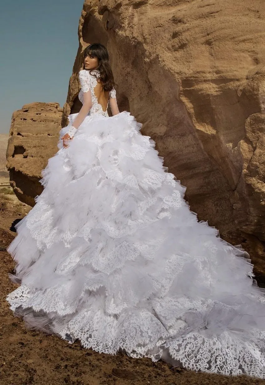 Новая Мода Бальное платье V-образным Вырезом Кружева Короткие Cap Рукавом Backless