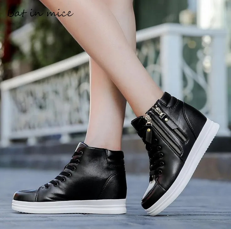 Новый Для женщин повседневные туфли на плоской подошве с высоким берцем шнуровке