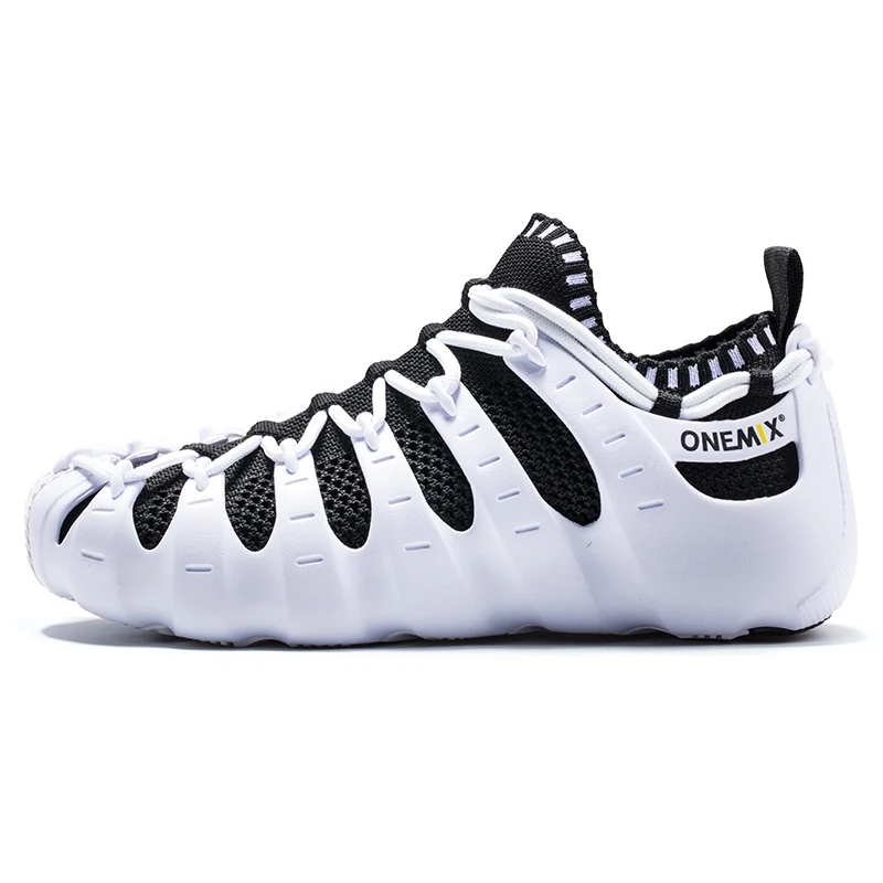 white black shoes ONEMIX Новые Мужчины Обувь Дышащая Обувь Ватные Сандалии Кроссовки зимние мужские мужская туфли off white кросовки кеды - Цвет: white black shoes