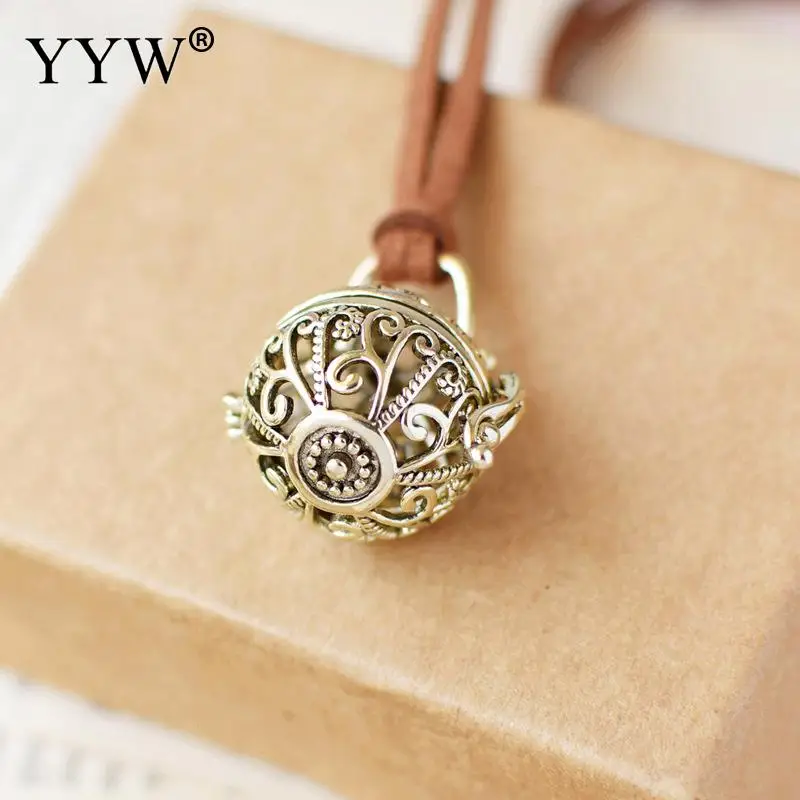 

YYW Multi-style Retro Charm Aromatherapy Pendant Spherical Locket for Aroma Essential Oil Aromatherapy Diffuser Necklace Jewelry
