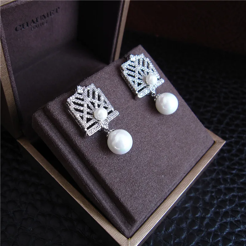 Фирменный дизайн модные серьги-гвоздики с перламутровыми ракушками и кубическим