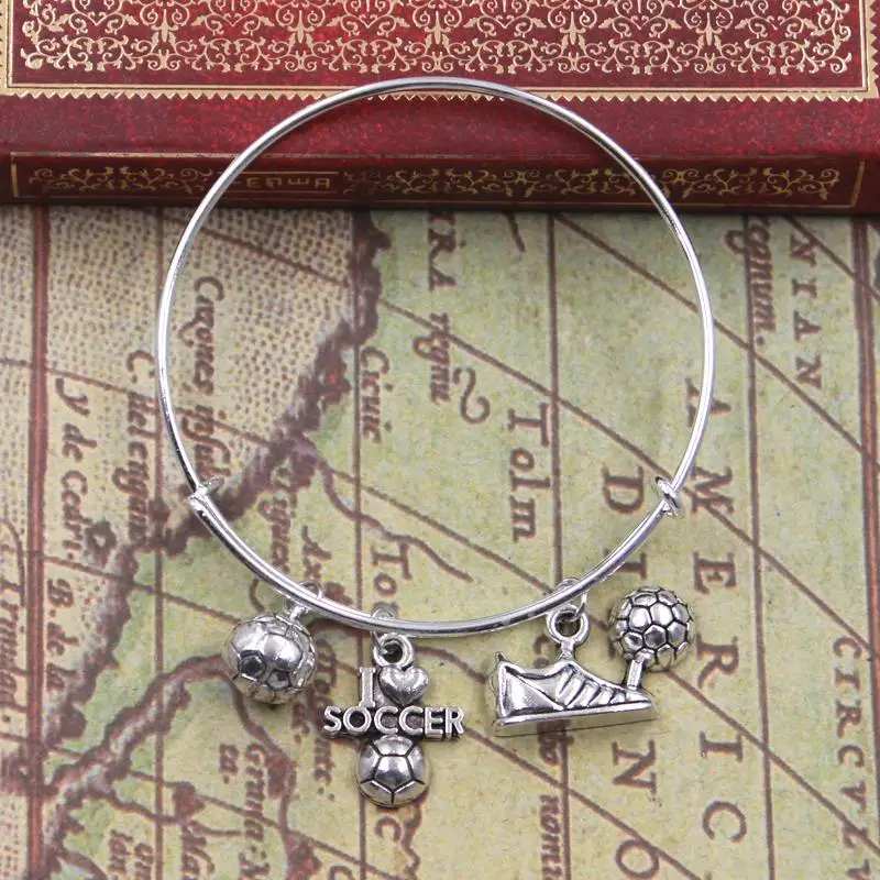 I Love Soccer Play Football Shoes Pendant Diy Handmade Charms Men Bracelet Women Bangles Jewelry Souvenir For Gift | Украшения и