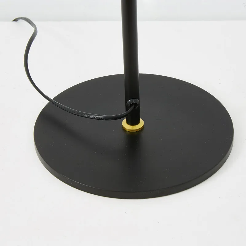 Современная дизайнерская настольная Напольная Лампа лампы для гостиной спальни