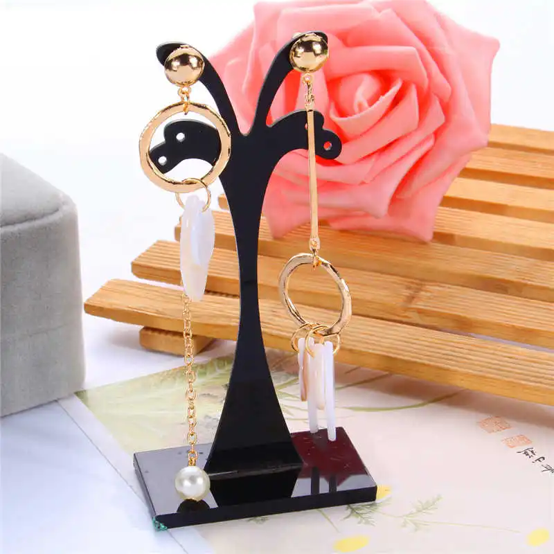 Серьги капли золотистого цвета с ракушкой Необычные висячие серьги EM3036 День