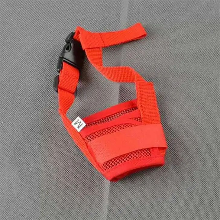 Регулируемый ремень маска сетка дышащая для маленьких больших собак Рот мордочка принадлежности для тренировки животных анти намордник против лая, укусов жевательные собачьи морды - Цвет: red