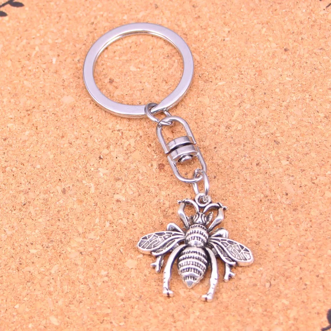 20 шт. брелок в виде пчелы bug keychain keychain noveltynovelty keychain | Отзывы и видеообзор