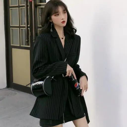 Винтажный Женский блейзер в полоску с длинным рукавом Черная Женская куртка