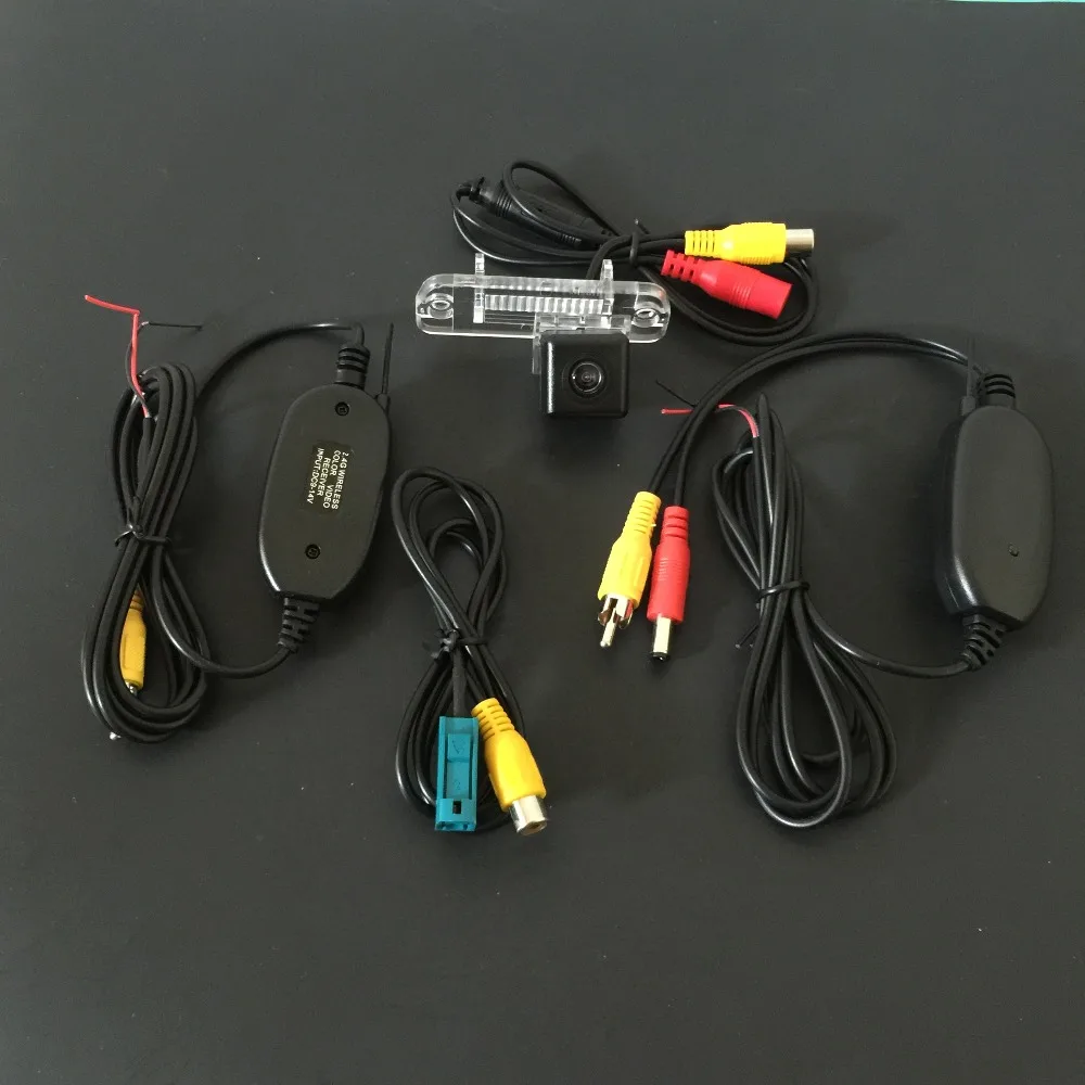 Автомобильная камера заднего вида/RCA и оригинальный экран совместимый с Mercedes Benz M