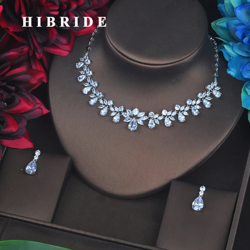 

HIBRIDE Flower Shape Clear Bridal Jewelry Sets For Women Pendant Set Dress Accessories Brilliant Jewelry Necklace Set N-580