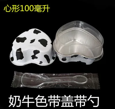 Cow color 100 наборов квадратные/чашки для тортов с сердечками/лунные лотки для тортов/коробки для тортов из алюминиевой фольги с крышками/ложками - Цвет: Cow color