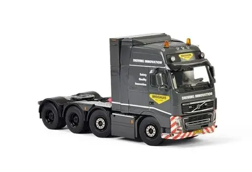 WSI 1:50 VOLVO FH3 Globetrotter XXL 8*2 тег оси для трактора, прицепа, грузовика литая игрушка модель для коллекции, украшения, подарок