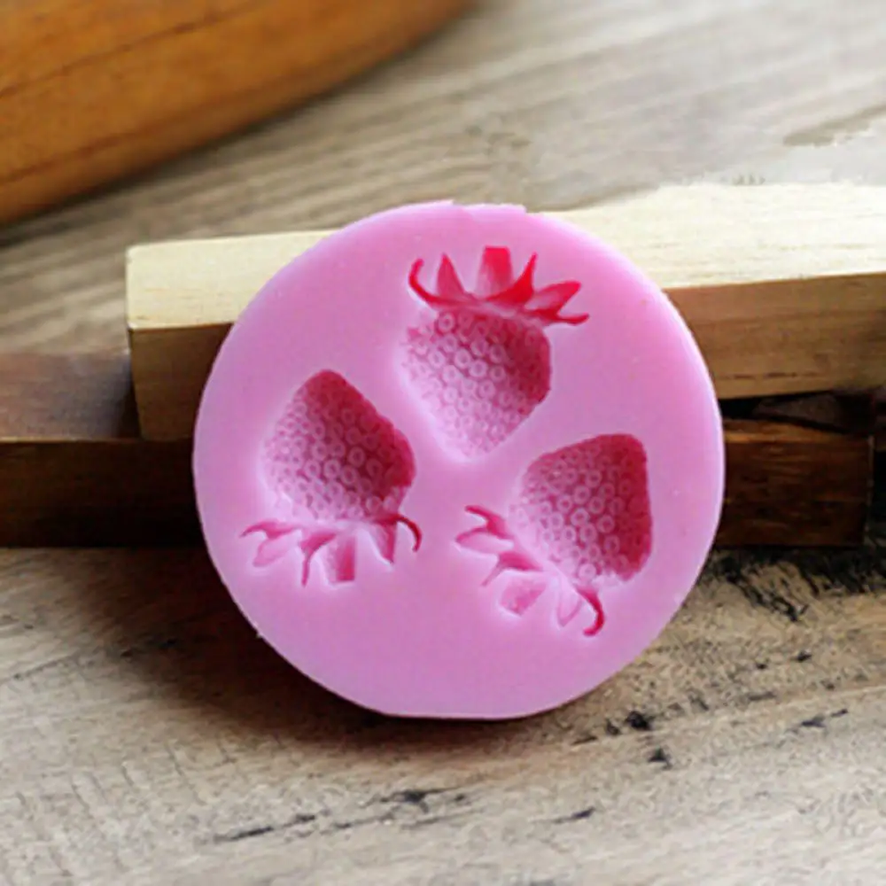 

2019 Hot New Three Holes Strawberry Fruit Silicone Mold Fondant Molds Sugar Craft Tools Chocolate Mould For Cakes