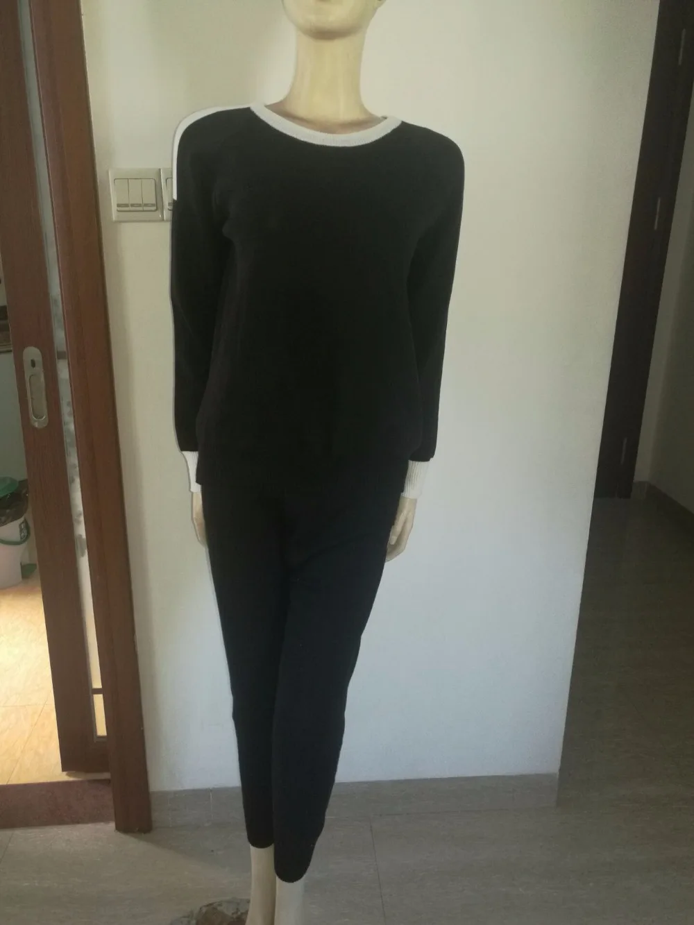 2017 осенне зимний цветной свитер с круглым вырезом брюки вязаный спортивный