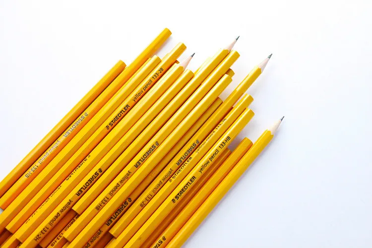 Стандартный Карандаш Аутентичные Германия Staedtler 133# желтый карандаш студентов эскизов карандаши HB/2 H/2B Рисование карандаш 12 шт./лот