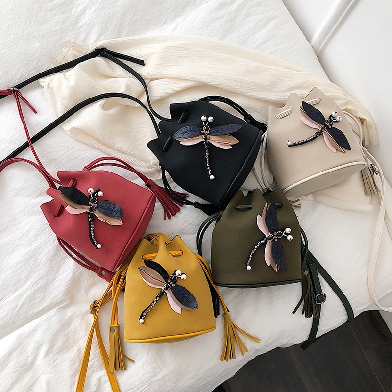 Женская сумка через плечо из искусственной кожи с цепочкой в виде стрекозы |