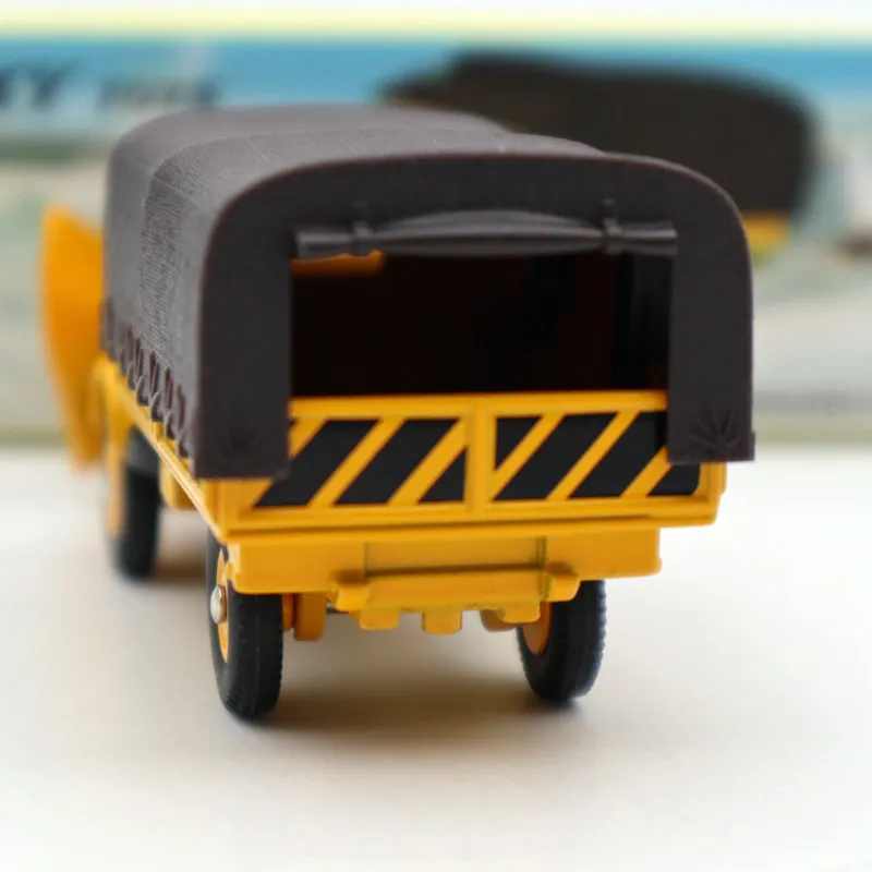 1/43 Atlas Dinky 567 CHASSE-NEIGE Unimog snowплуг MERCEDES-BENZ литье под давлением модели игрушки автомобиль