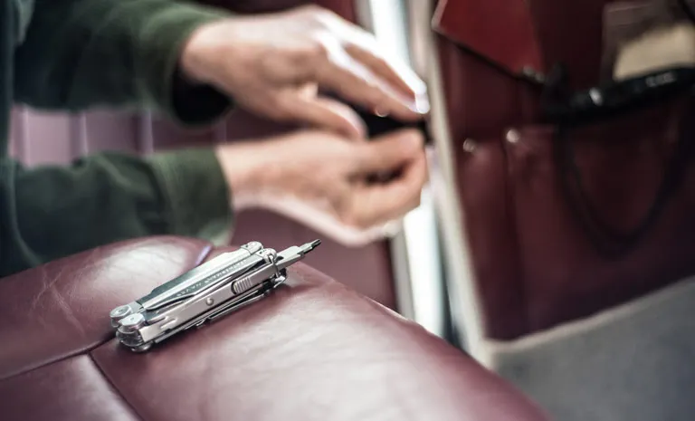 Мультитул LEATHERMAN-Wave Plus с высококачественными сменными кусачками и пружинными ножницами, нержавеющая сталь