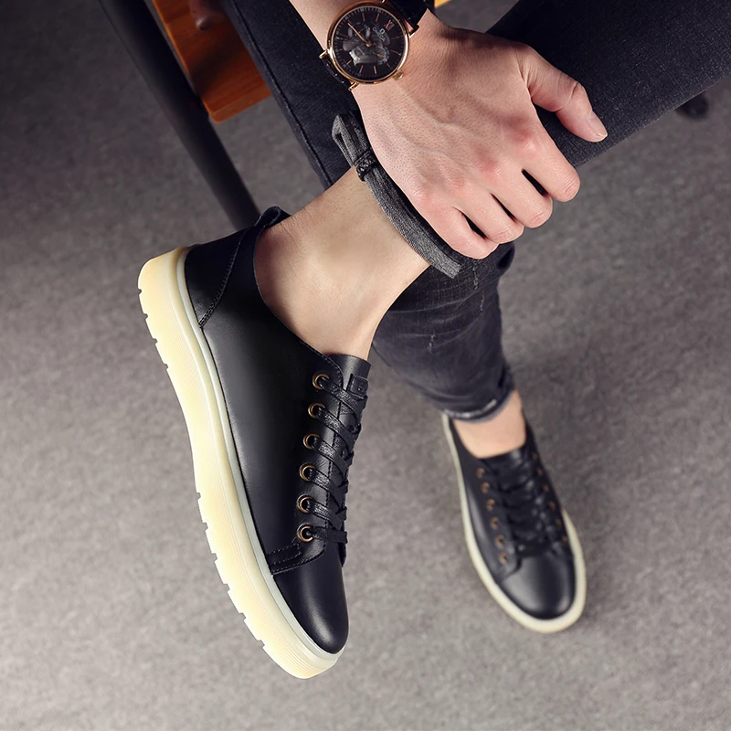 

2020 New Autumn Men's Cowhide Leather Casual Shoes Size 44 Soft Outsole Man Black Shoes Leisure Lacing Cow Leather Loafers
