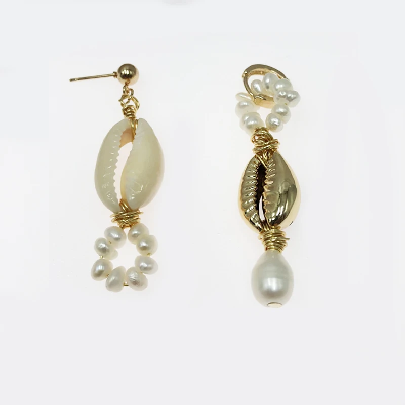 Женские серьги гвоздики с пресноводным жемчугом в богемном