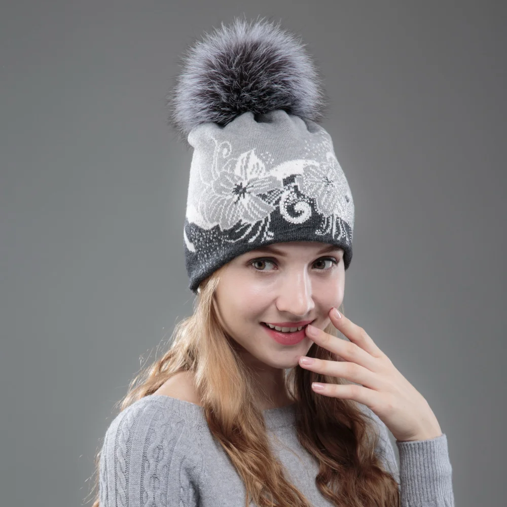 Новый Для женщин кашемировые зимние шапки с натуральным лисьим мехом шапка