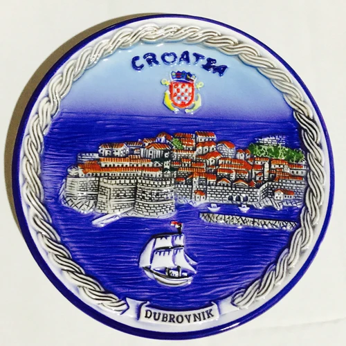 Decorative Dishes Ceramic Decor for Background Wall hand-painted Tourist Souvenir European style tourist souvenir ornament - Цвет: 10cm
