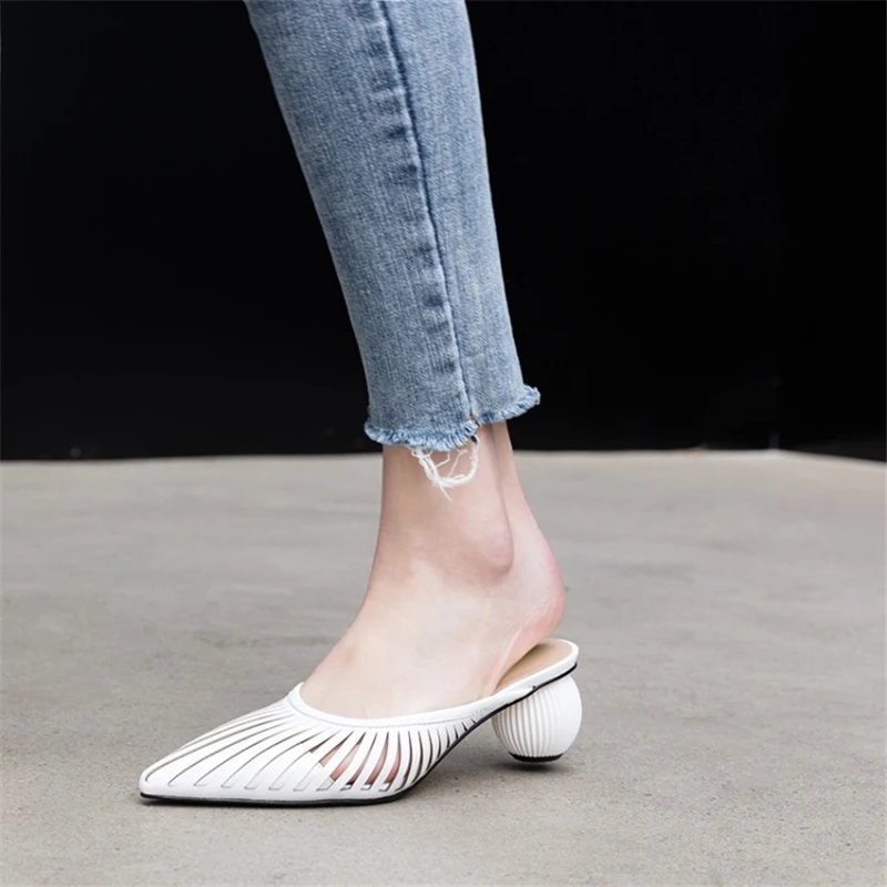 

meifeini2019 summer new women's leather slippers strange style