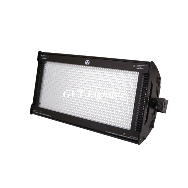 С Flightcase 4 единицы 1000 Вт LED RGB Стробоскоп 3 цвета Atomic 3000 освещение для сцены