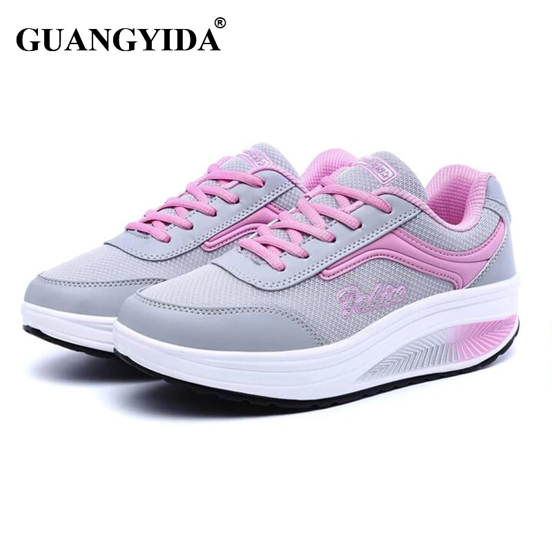 Женские кроссовки на платформе прогулочная обувь дышащие танкетке с