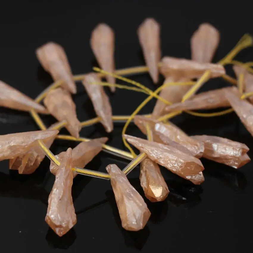 Шампанское титановый кварц друза хрустальные шипы верхнее сверление свободная