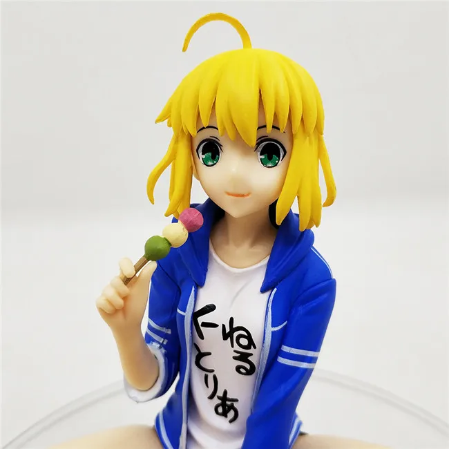 14 см японская Сексуальная Аниме Фигурка Fate saber eating ver Сидящая фигурка