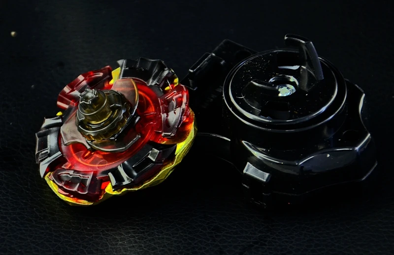 Ограниченная серия 4D Beyblades металлический сплав золото Ldrago DF105LRF с пусковым