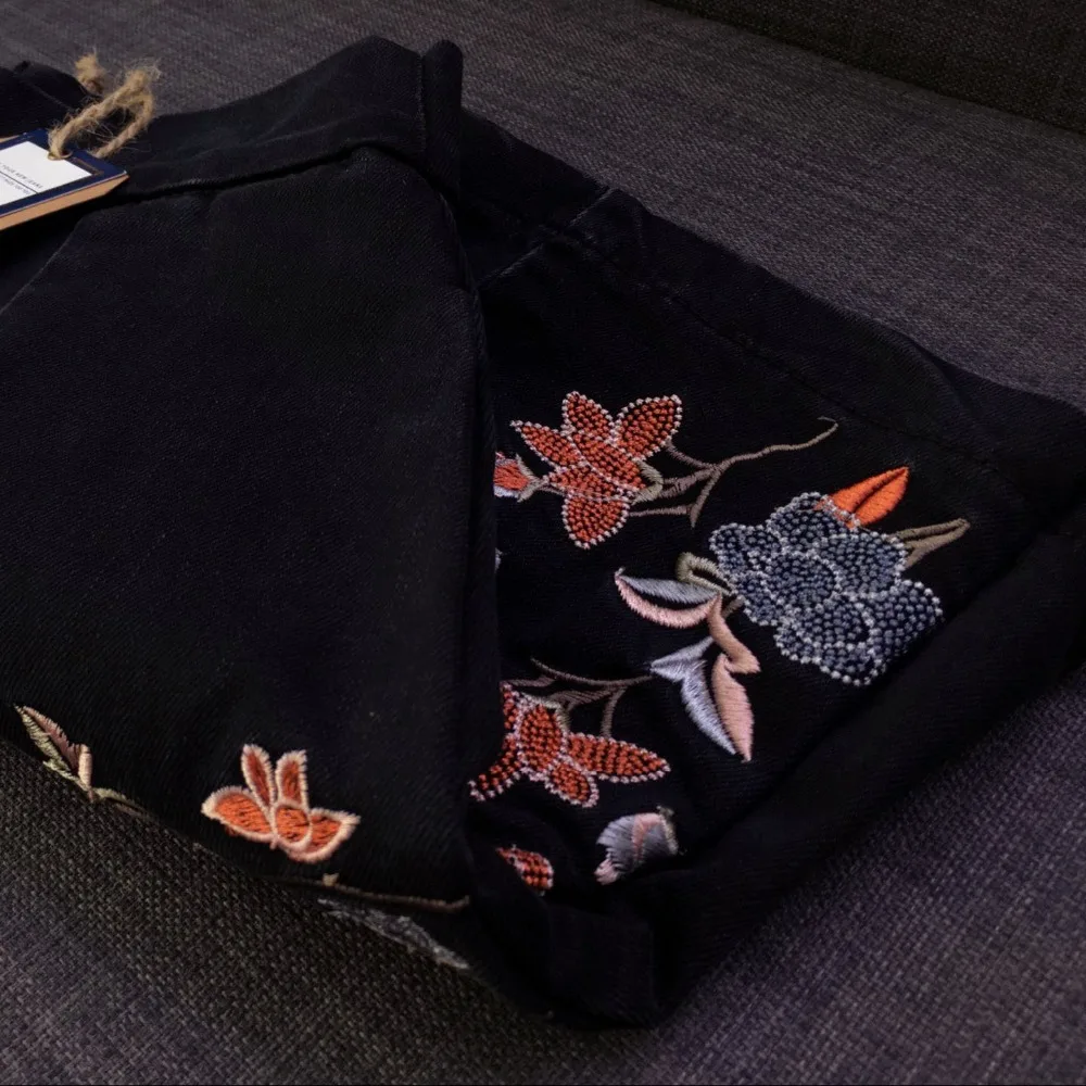 

YiQuanYiMei New Fashion Embroidery Skirts jean Women Summer Sexy Denim Women Skirt Jeans Skinny black Above Knee, Mini