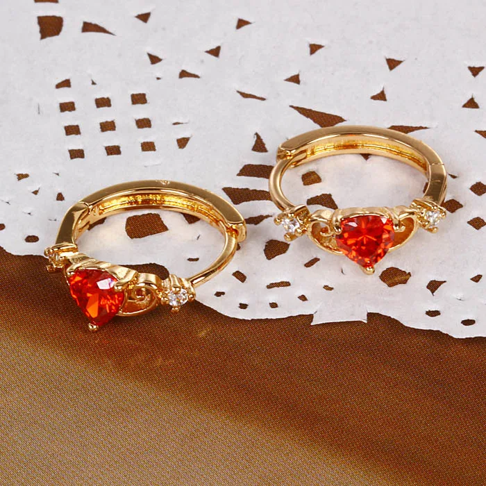 Для женщин желтого золота Цвет Серьги сделанные с элементами Swarovski сердце