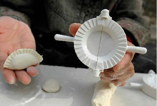 Бесплатная доставка S/3 клецки создатель пресс для пельмени тесто Кондитерские