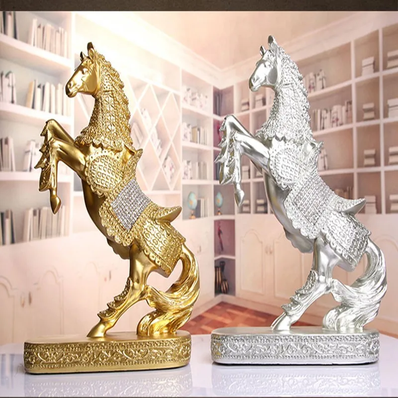 Высота Silver Статуэтка Лошадь Щепка животных Скульптура резиновая фигурка