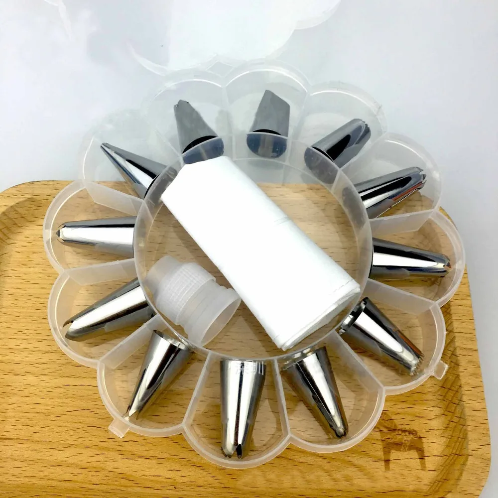 TECHHOME 14pcs/set Dessert Decorators Silicone Icing Piping Cream Pastry Bag+12 Stainless Steel Nozzle Set DIY Cake Decorating T | Дом и сад